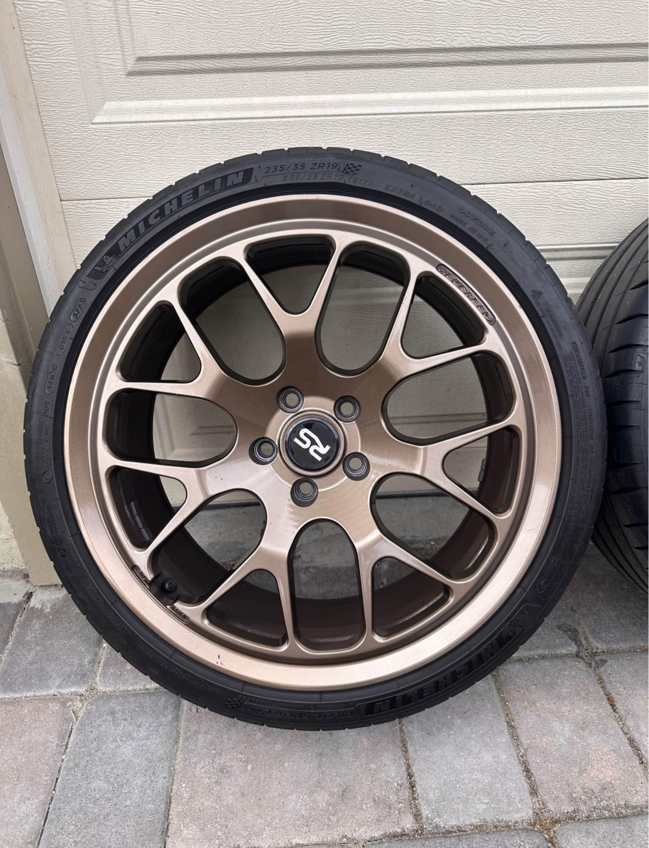 Neuspeed RS - Image 2